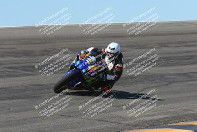 media/Mar-24-2025-Moto Forza (Mon) [[57ce5c5cff]]/3-Beginner Group/Session 2 Bowl/